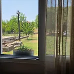 Wildstone Krusi - Pool & 2 Апартаменти