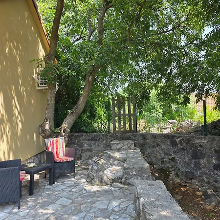 Wildstone Krusi - Pool & 2